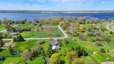 32 Dorland Drive Greater Napanee ON K7R 3K7