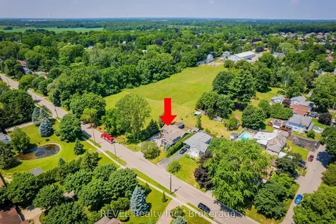 719 Welland Road Pelham ON L0S 1C0