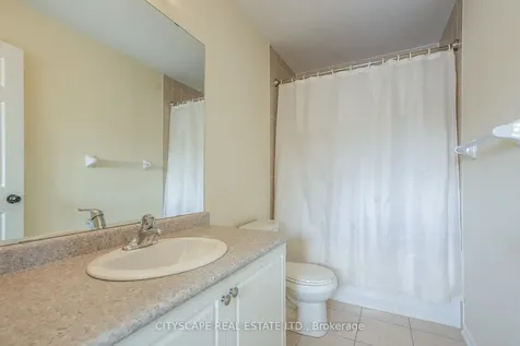 8485 Primrose Lane Niagara Falls ON L2H 0K8