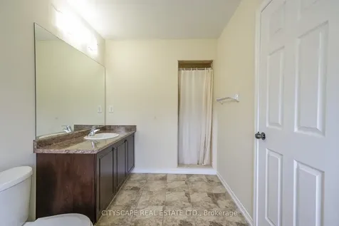 8485 Primrose Lane Niagara Falls ON L2H 0K8