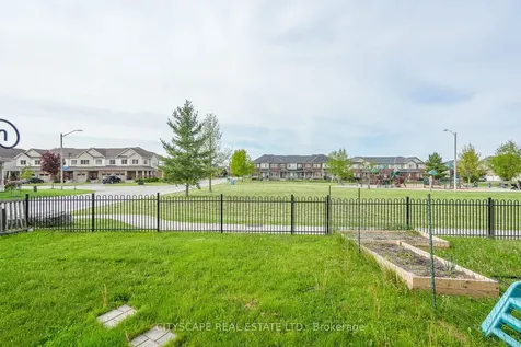 8485 Primrose Lane Niagara Falls ON L2H 0K8