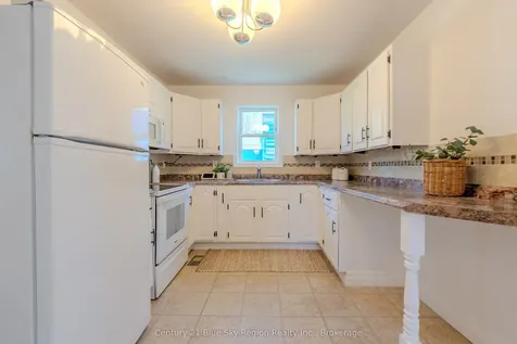 513 Brennan Street North Bay ON P1B 6J9