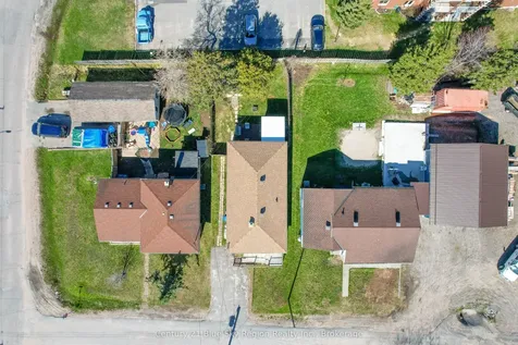 513 Brennan Street North Bay ON P1B 6J9