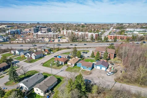 513 Brennan Street North Bay ON P1B 6J9
