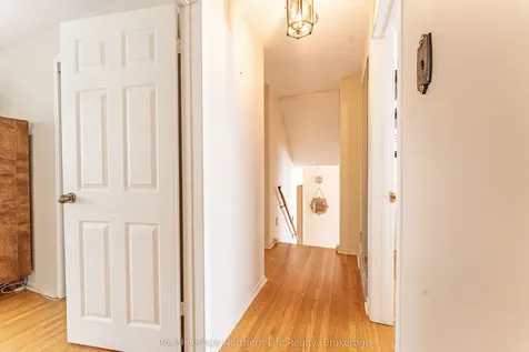 1608 Parkwood Drive North Bay ON P1B 4R4