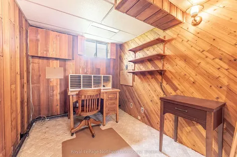 1608 Parkwood Drive North Bay ON P1B 4R4