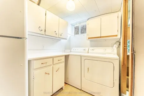 1608 Parkwood Drive North Bay ON P1B 4R4