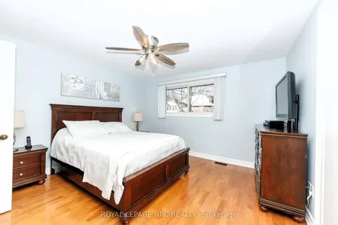 60 Millbridge Crescent Pelham ON L3E 0E8
