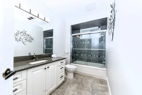 60 Millbridge Crescent Pelham ON L3E 0E8