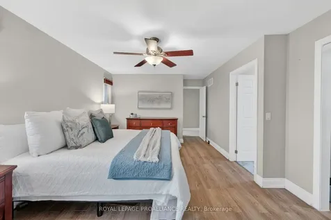 18 South Murray Street Quinte West ON K8V 1Y3