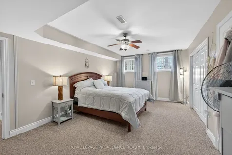 18 South Murray Street Quinte West ON K8V 1Y3