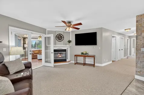18 South Murray Street Quinte West ON K8V 1Y3