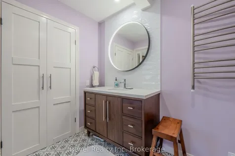 905 Pinewood Road North Bay ON P1B 4P2