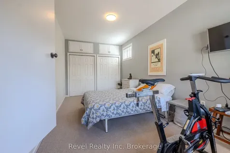 905 Pinewood Road North Bay ON P1B 4P2