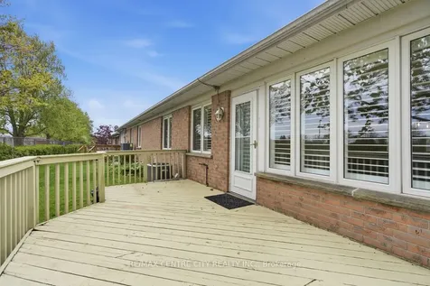 22 Ilderbrook Circle Middlesex Centre ON N0M 2A0