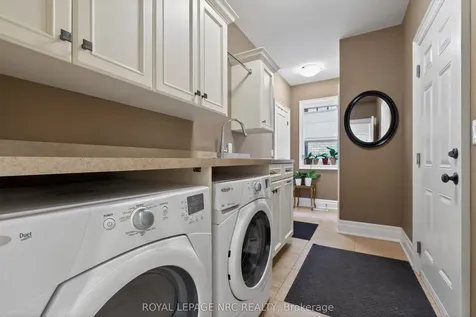 22A John Street St. Catharines ON L2N 4P1