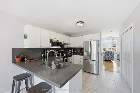 668 Melrose Street Kingston ON K7M 9G8