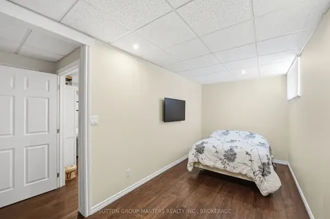 668 Melrose Street Kingston ON K7M 9G8