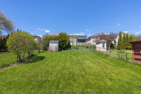 668 Melrose Street Kingston ON K7M 9G8