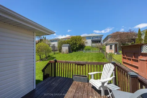 668 Melrose Street Kingston ON K7M 9G8