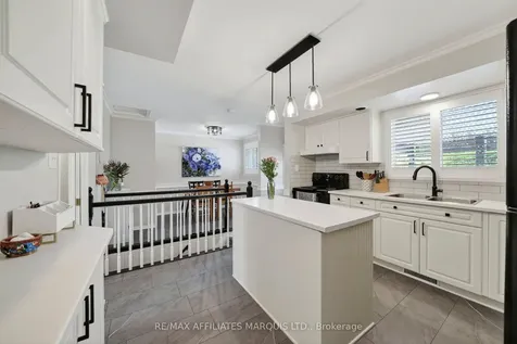 948 Fourth Street E Cornwall ON K6H 2K3