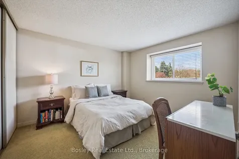 176 Westvale Drive Waterloo ON N2T 1C2