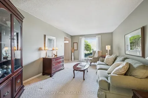 176 Westvale Drive Waterloo ON N2T 1C2