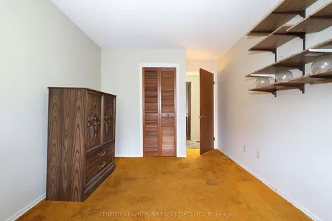 37 Maple Drive Belleville ON K8P 2P8