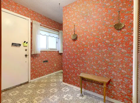 37 Maple Drive Belleville ON K8P 2P8