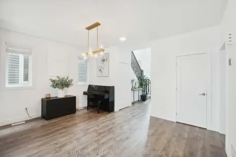 334 Haliburton Heights Kanata ON K2V 0G1