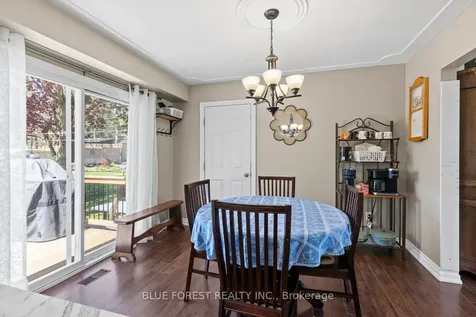 16 Dell Drive Strathroy-caradoc ON N7G 3N5