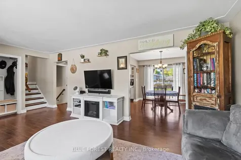 16 Dell Drive Strathroy-caradoc ON N7G 3N5
