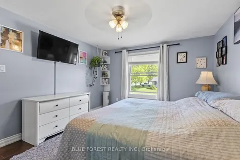 16 Dell Drive Strathroy-caradoc ON N7G 3N5
