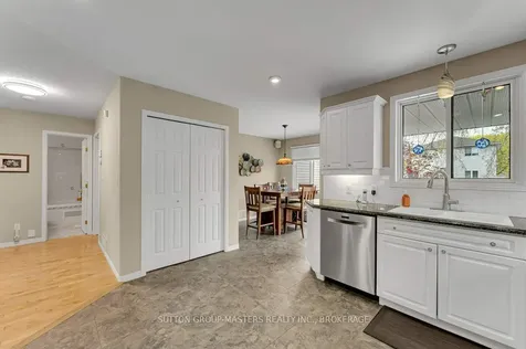 530 Sackville Crescent Kingston ON K7M 8W3
