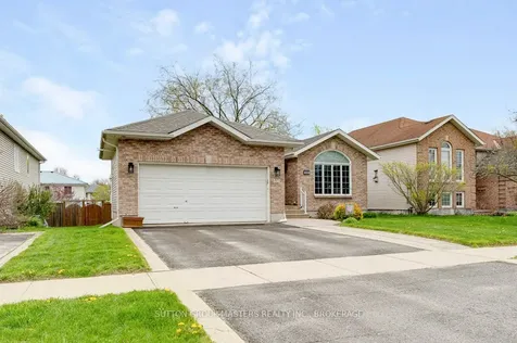 530 Sackville Crescent Kingston ON K7M 8W3