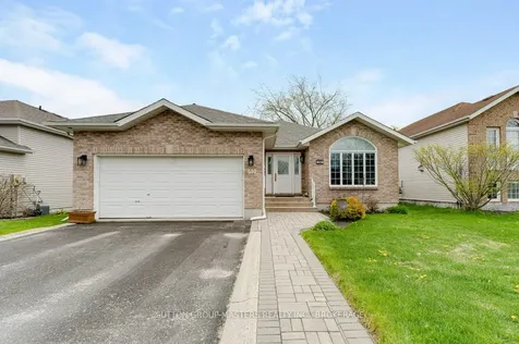 530 Sackville Crescent Kingston ON K7M 8W3