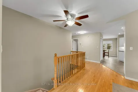 530 Sackville Crescent Kingston ON K7M 8W3