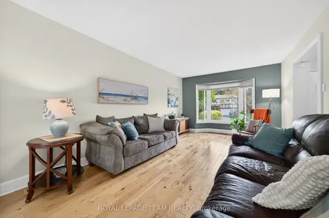 52 Drainie Drive Kanata ON K2L 3J9