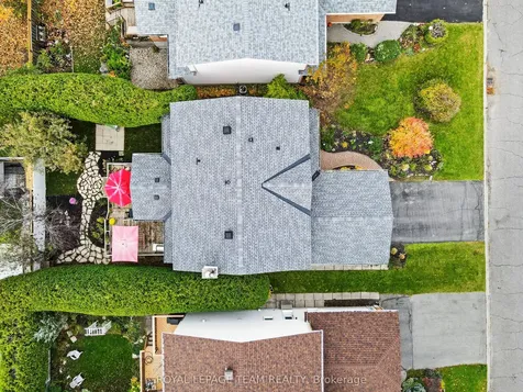 52 Drainie Drive Kanata ON K2L 3J9