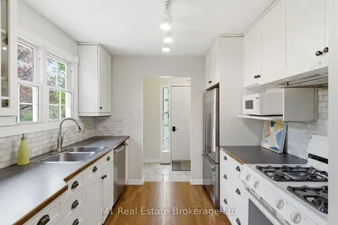 194 Cardigan Street Guelph ON N1H 3Z9