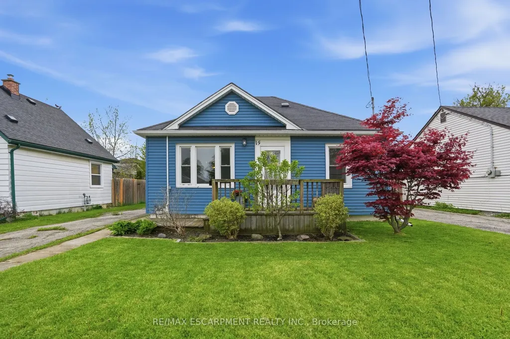 15 Kirk Street St. Catharines ON L2S 1B8