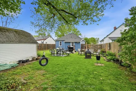 15 Kirk Street St. Catharines ON L2S 1B8