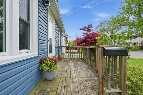 15 Kirk Street St. Catharines ON L2S 1B8