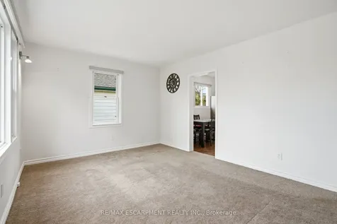 15 Kirk Street St. Catharines ON L2S 1B8