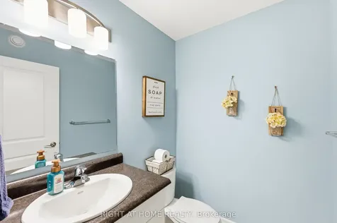 61 Aspen Drive Quinte West ON K8V 0E2