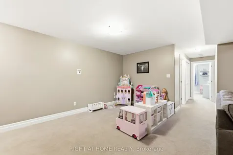 61 Aspen Drive Quinte West ON K8V 0E2