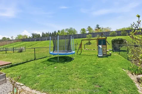 61 Aspen Drive Quinte West ON K8V 0E2