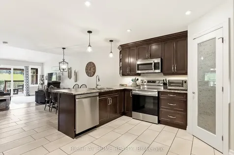 61 Aspen Drive Quinte West ON K8V 0E2