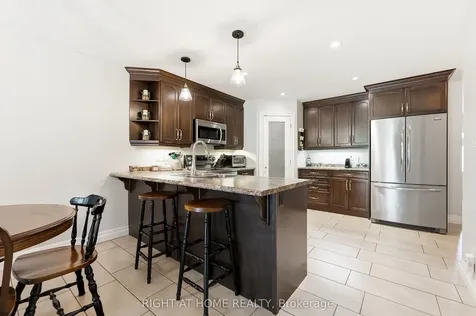 61 Aspen Drive Quinte West ON K8V 0E2