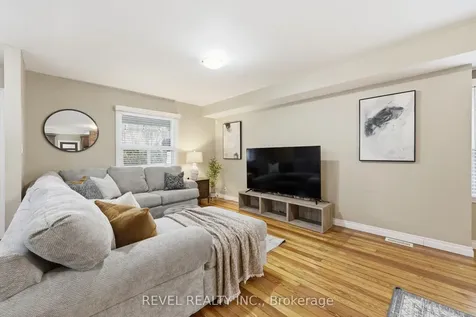 21 Berryman Avenue St. Catharines ON L2R 3W8